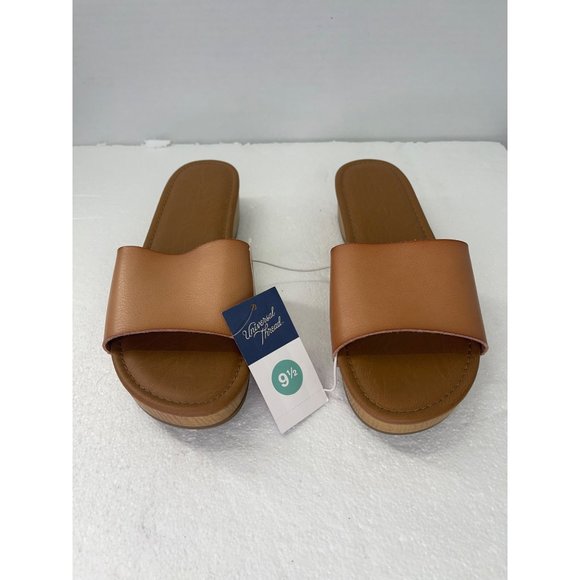 Universal Thread Natural Kora women's size 9.5 sandals slip on Faux Leather - Picture 7 of 16